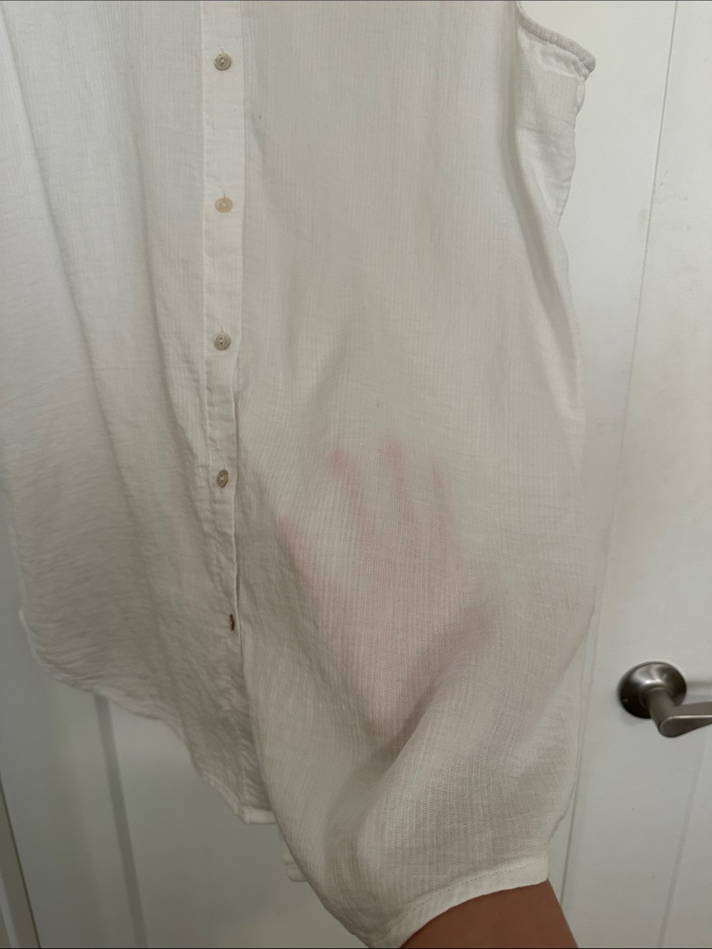 Eileen Fisher White Cotton Sleeveless Button-Down Top - Picture 6 of 6